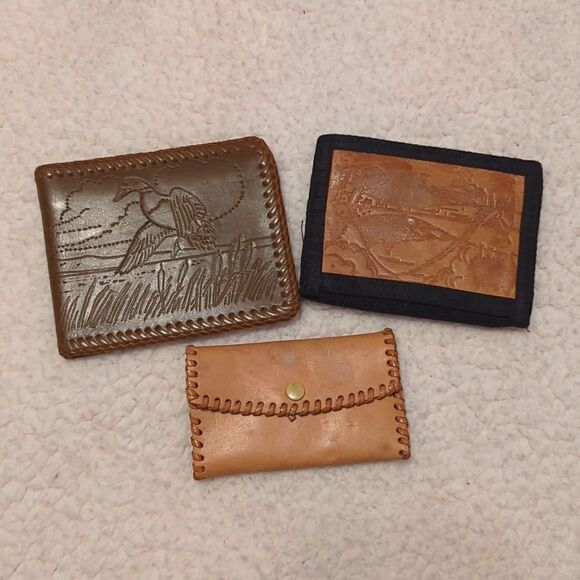Vintage wallets and coin purse, hand-tooled & stitched - Picture 1 of 11